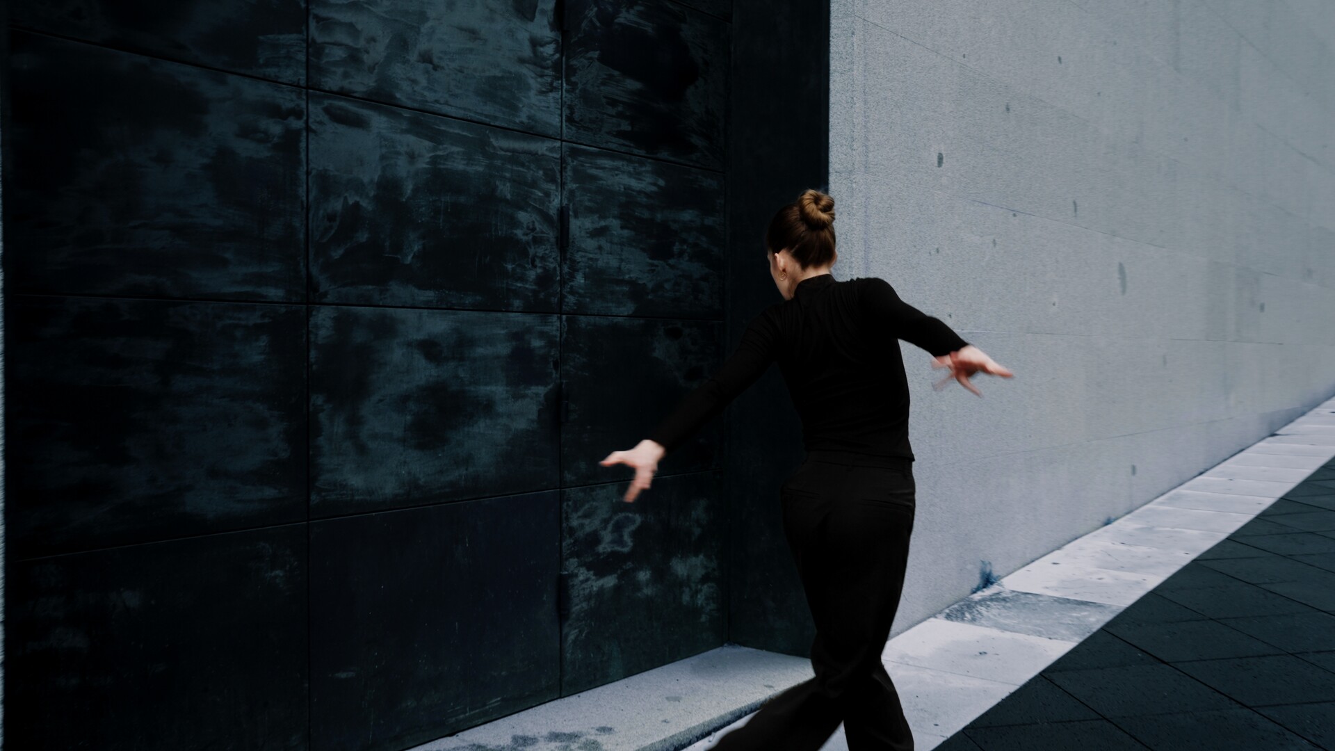 The seven thresholds - Blas Payri